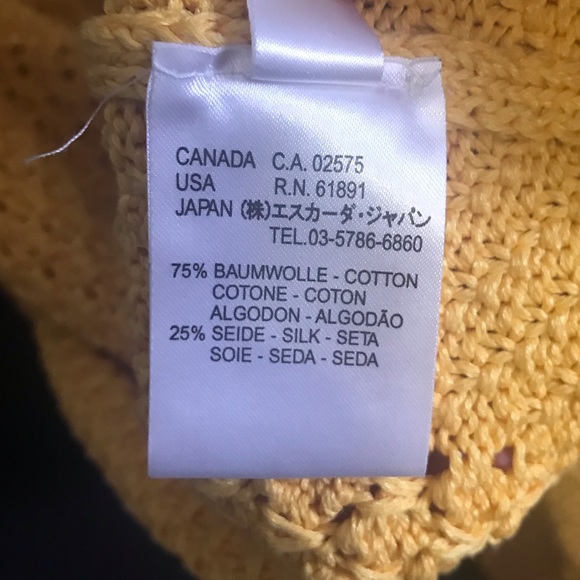 Ladies Escada Button Up Sweater - Picture 7 of 8